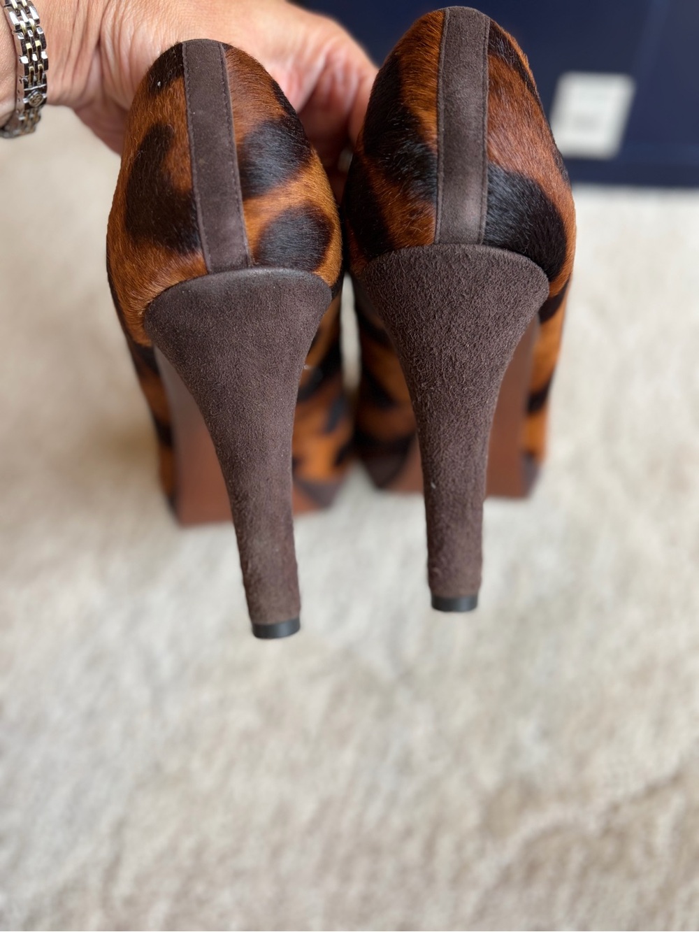 Brooks Brothers Leopard-Print Calf Hair Pumps in Brown and Black - Picture 8 of 8